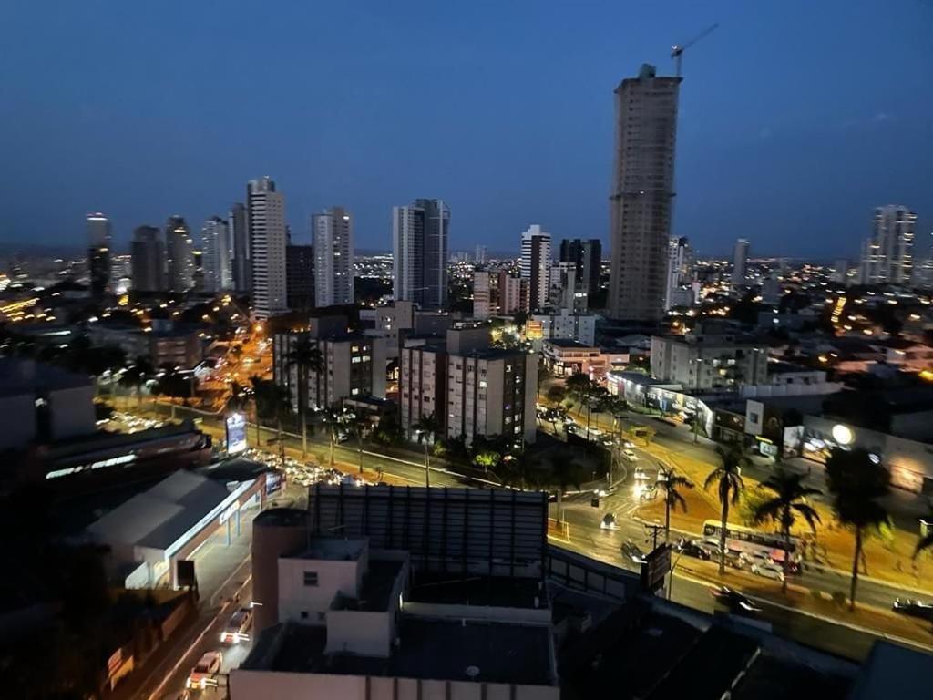 Suite Luxuosa Com Cozinha Blend Smart 1356 Goiania Exterior photo